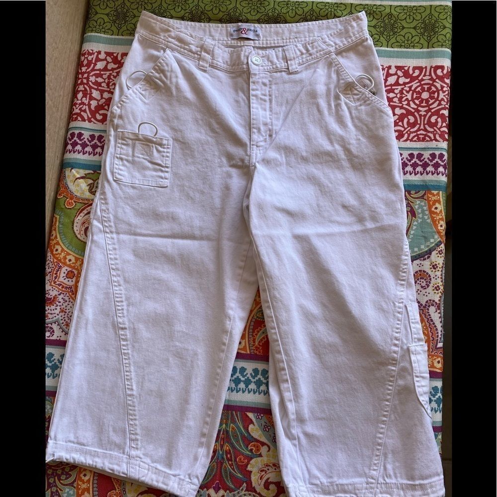 GEORGE AND Martha white nautical capris Sz 8